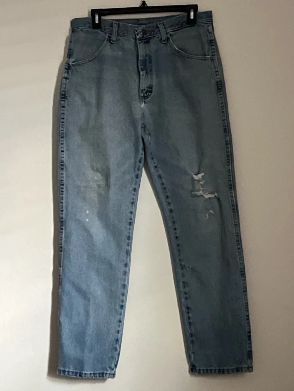 Rustler Light Blue Relaxed Straight-Leg Jeans with Distress, Size 33/32